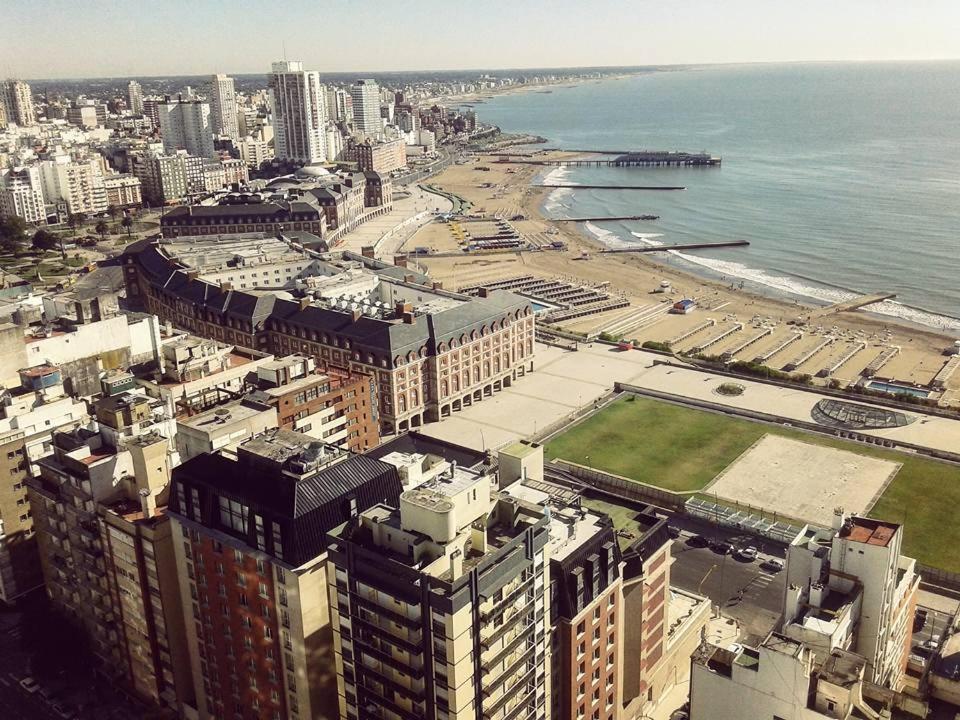 Edificio Palacio Cosmos Apartment Mar del Plata